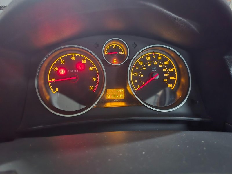 VAUXHALL ASTRA