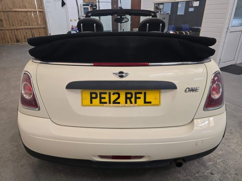 MINI CONVERTIBLE