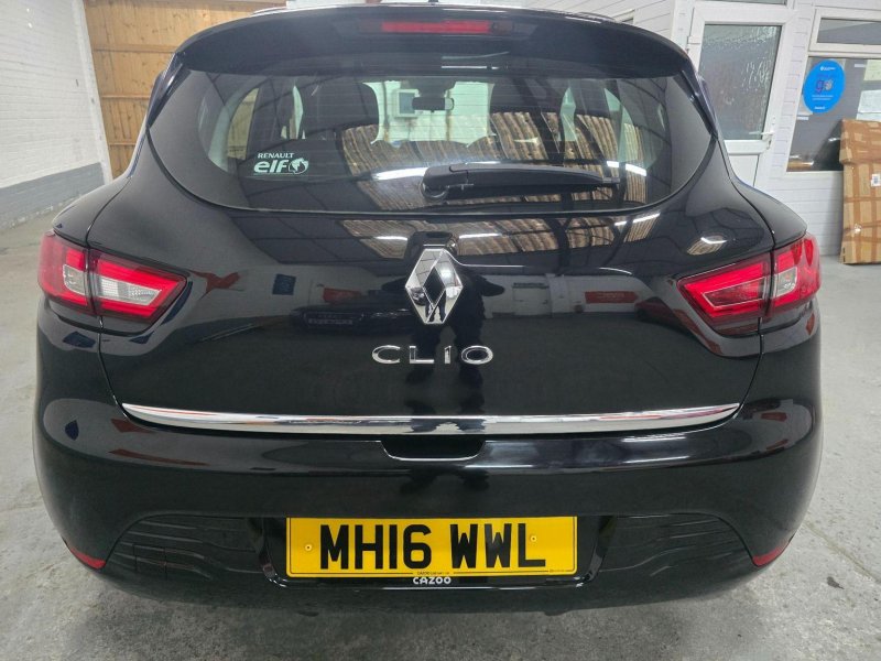 RENAULT CLIO