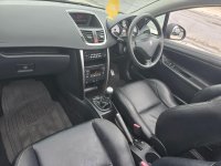 PEUGEOT 207 CC