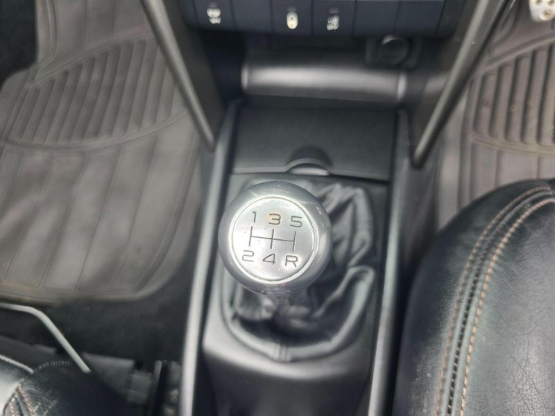 PEUGEOT 207 CC