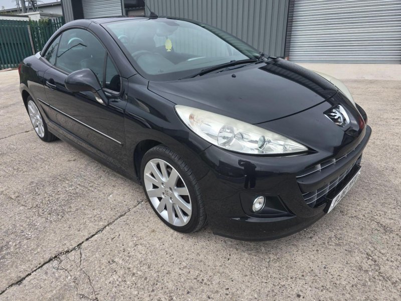 PEUGEOT 207 CC