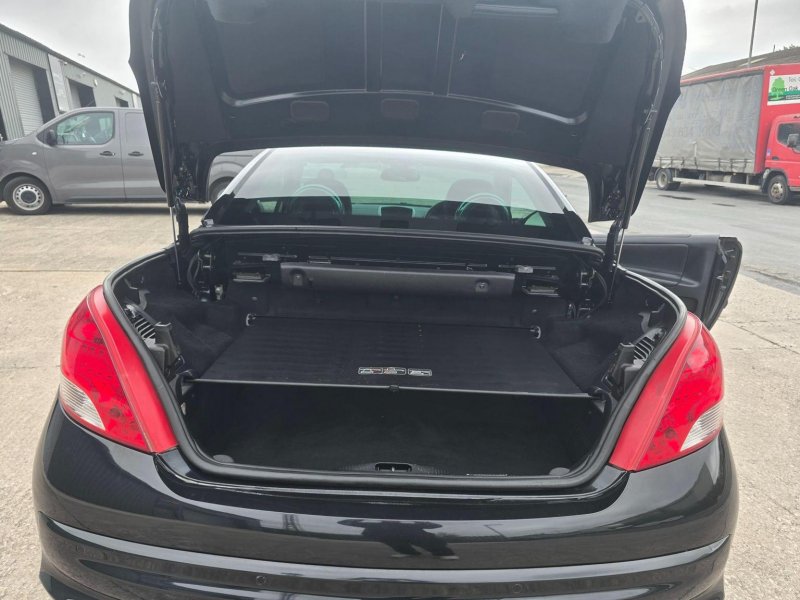 PEUGEOT 207 CC