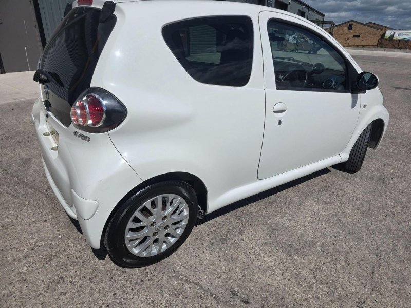 TOYOTA AYGO