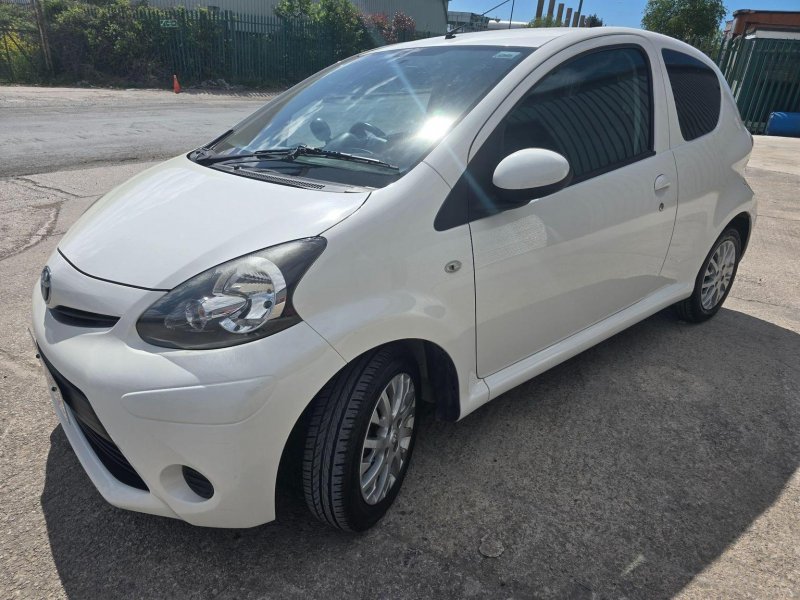 TOYOTA AYGO