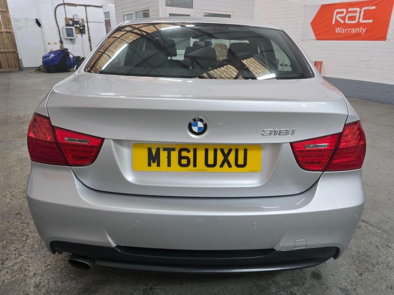 BMW 3 SERIES